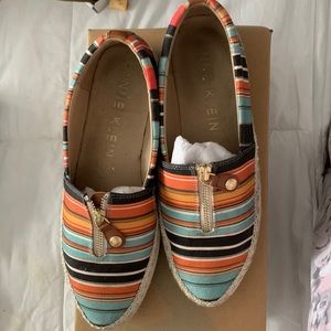 Zipper detail slip on shoe